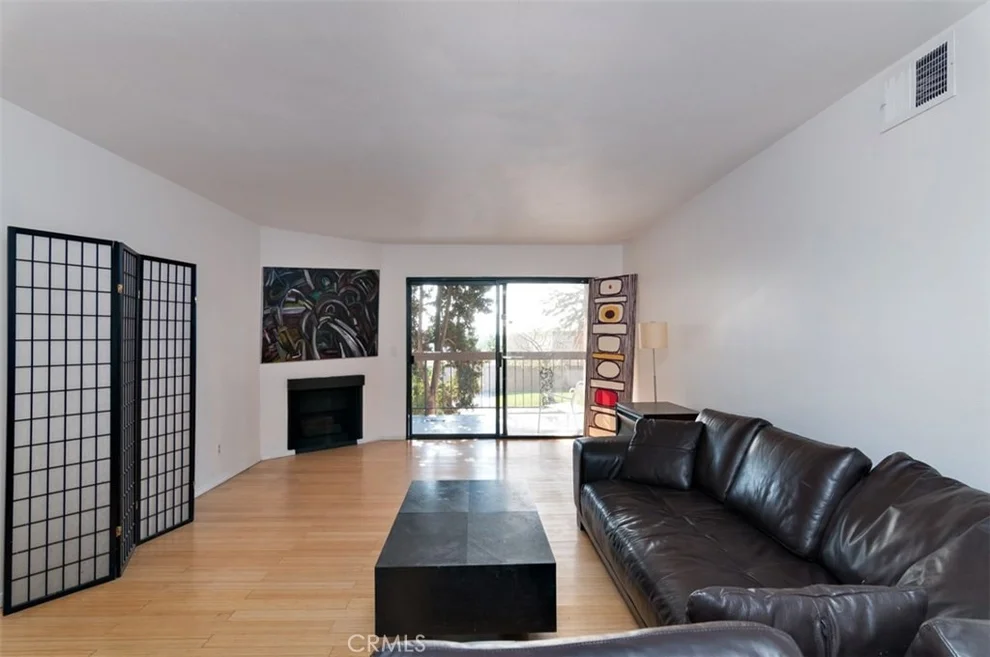 Unit for sale at 2001 Freeman Avenue, Signal Hill, CA 90755