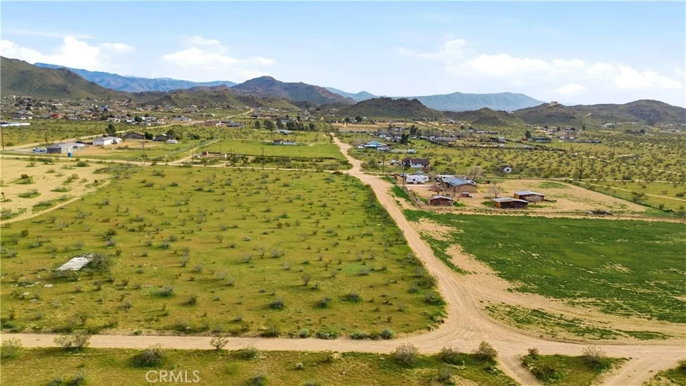 Unit for sale at 0 Clark Rd 0436-192-86, Apple Valley, CA 92307