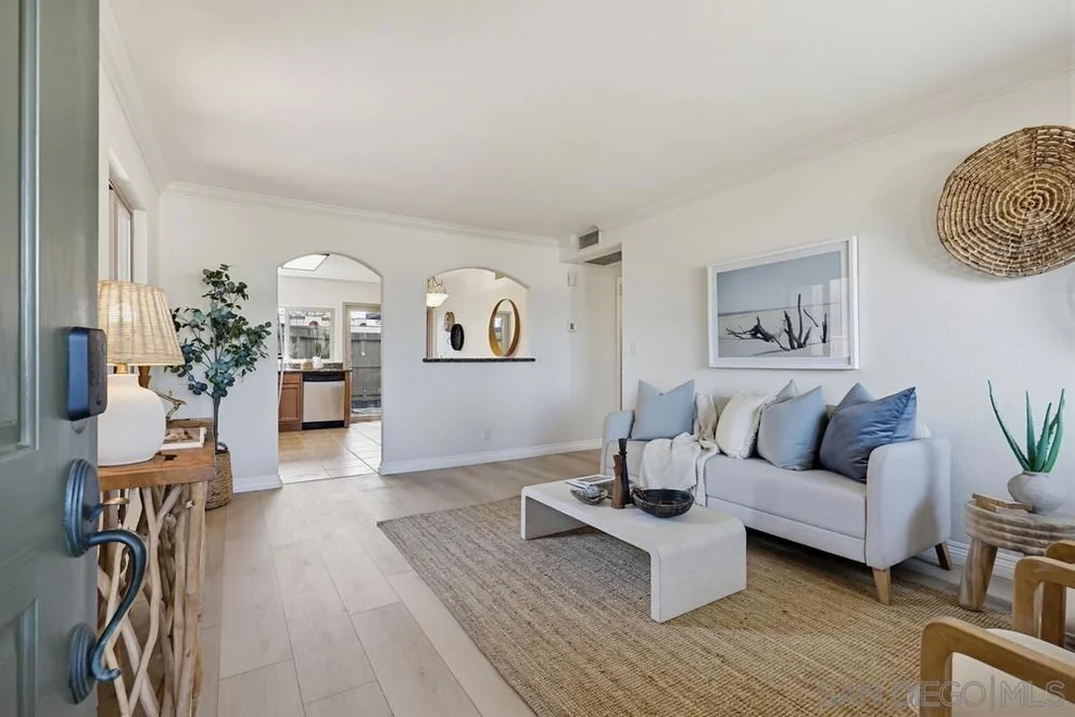 Unit for sale at 1451 N Broadway, Escondido, CA 92026