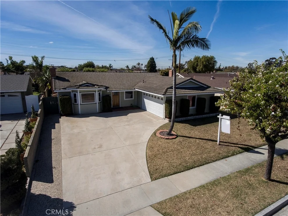 Unit for sale at 13371 Weymouth Street, Westminster, CA 92683
