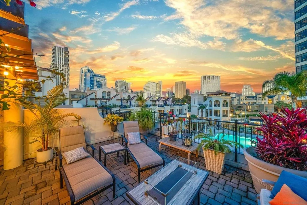 Unit for sale at 700 W Harbor Drive, San Diego, CA 92101