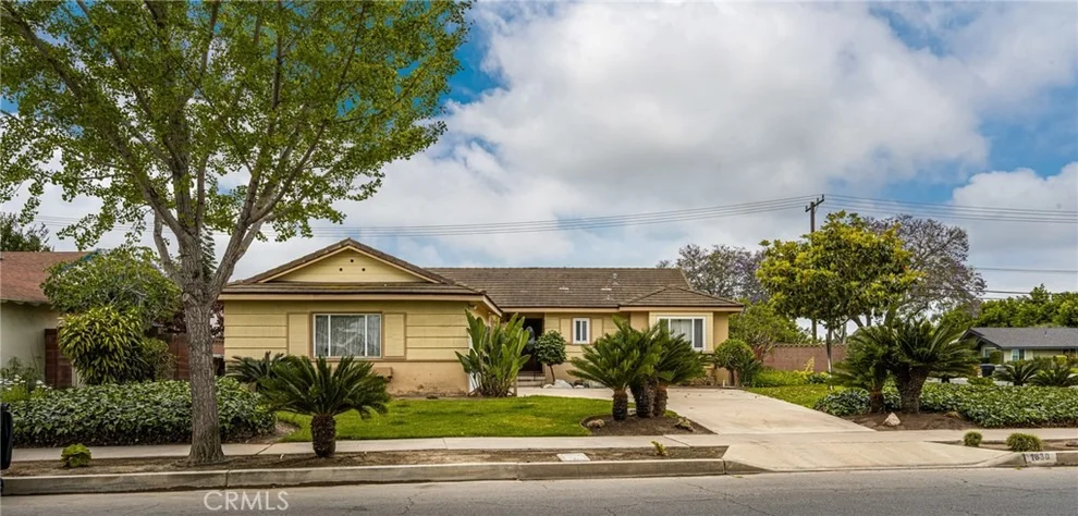 Unit for sale at 1830 W Chalet Avenue, Anaheim, CA 92804
