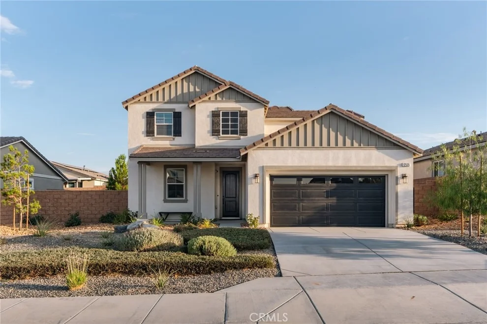 Unit for sale at 12535 Ava Loma, Victorville, CA 92392