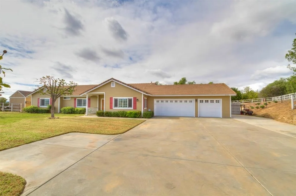 Unit for sale at 31314 Kira Pl., Valley Center, CA 92082