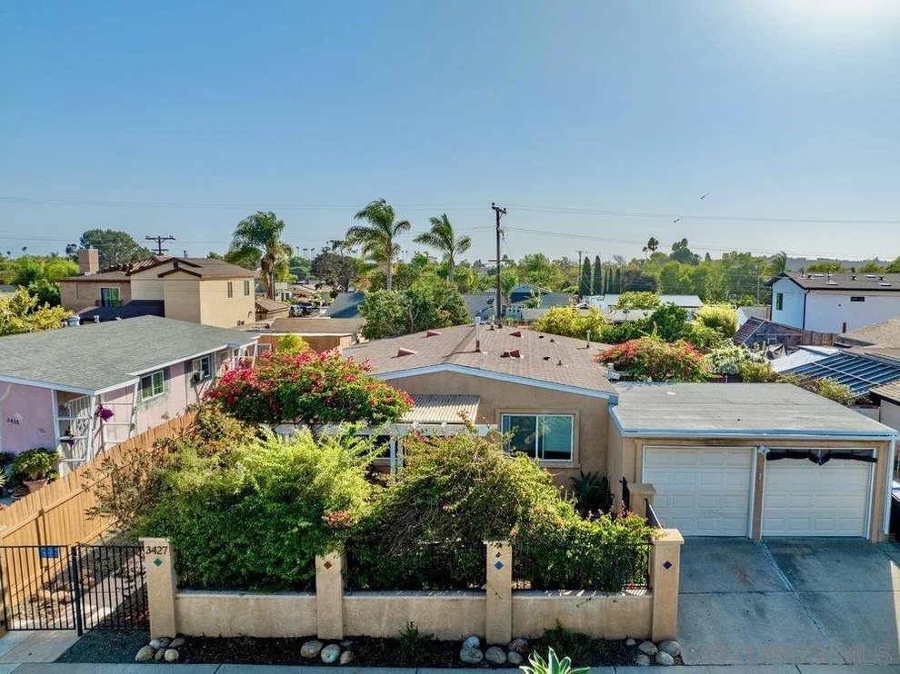 Unit for sale at 3427 29 Jemez Dr., San Diego, CA 92117
