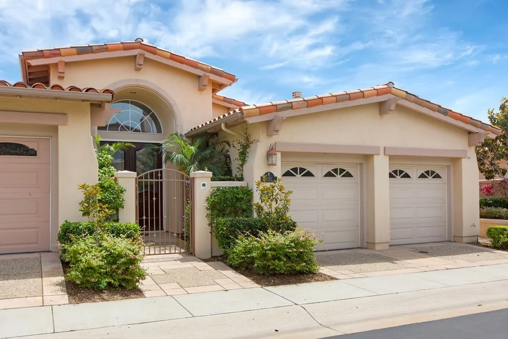 Unit for sale at 1321 Caminito Floreo, La Jolla, CA 92037