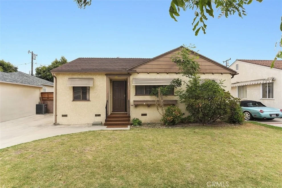 Unit for sale at 6532 Centralia Street, Lakewood, CA 90713