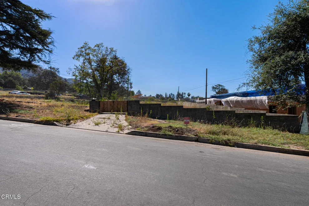 Unit for sale at 3298 N Marengo Avenue, Altadena, CA 91001