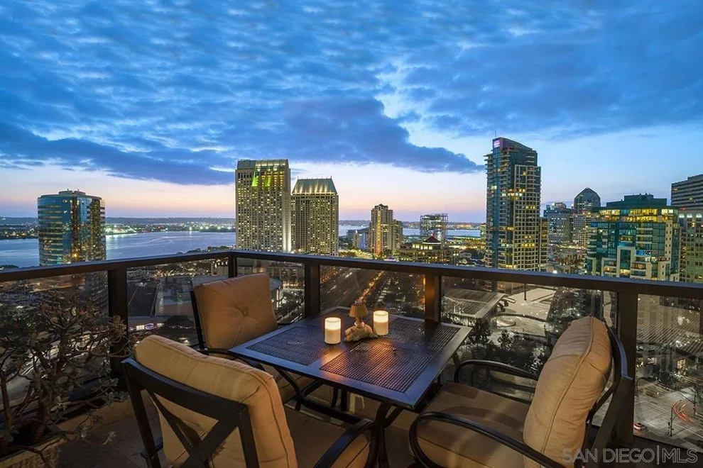 Unit for sale at 100 Harbor Dr, San Diego, CA 92101