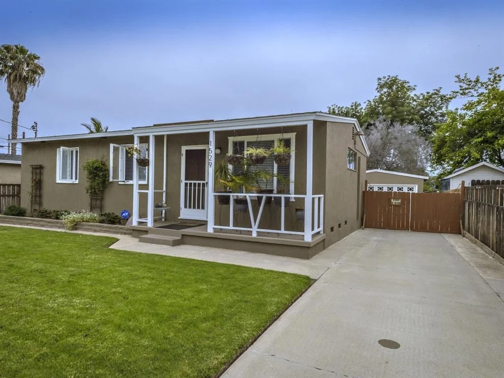 Unit for sale at 1529 Dr., Oceanside, CA 92054