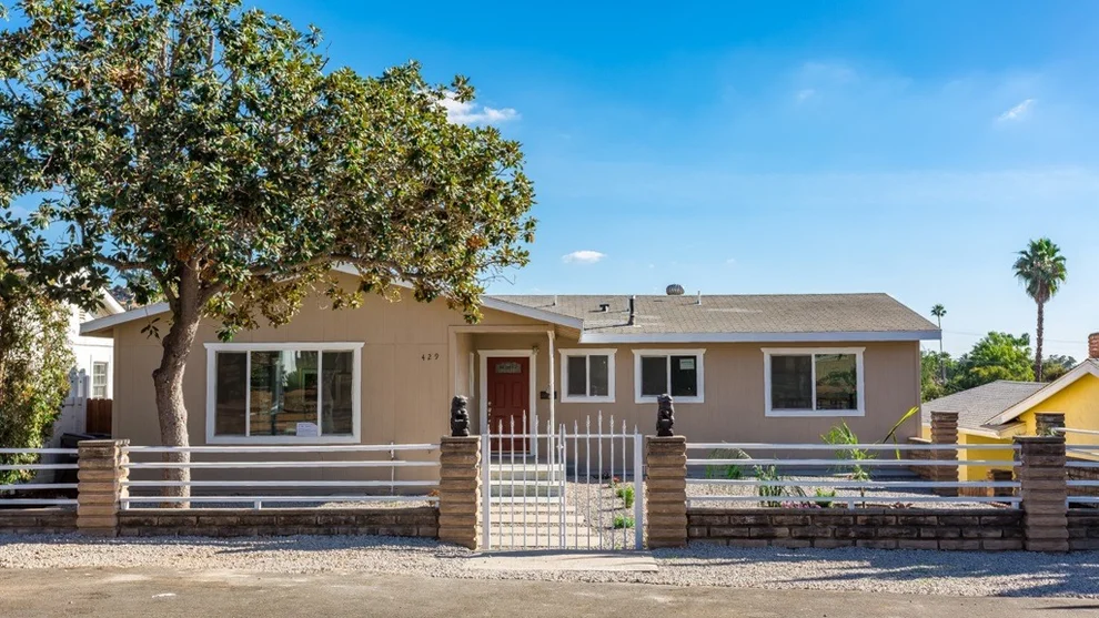 Unit for sale at 429 E 10th Ave, Escondido, CA 92025