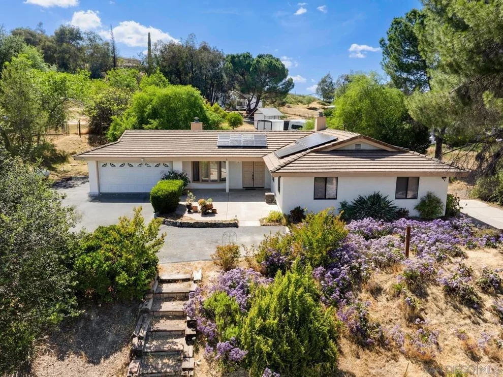 Unit for sale at 267 Via Taquita, Ramona, CA 92065
