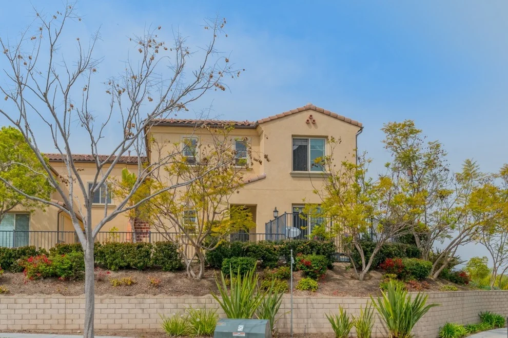 Unit for sale at 2214 Andalusia Ln, Chula Vista, CA 91915