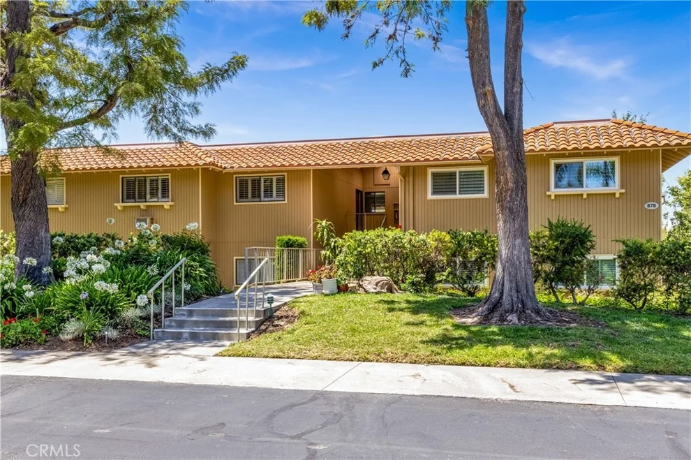 Unit for sale at 878 Via Mendoza, Laguna Woods, CA 92637