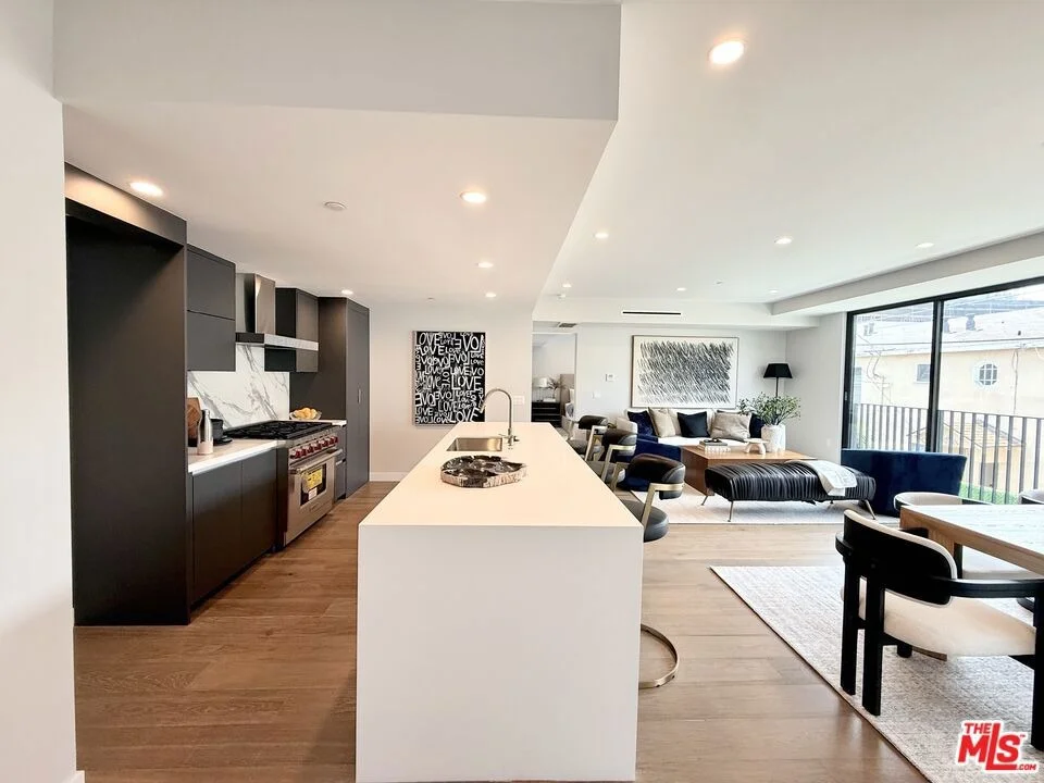 Unit for sale at 1017 N Croft Avenue, Los Angeles, CA 90069