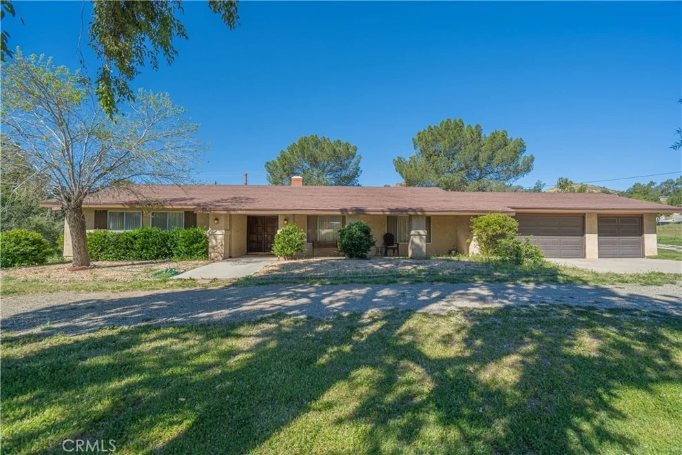 Unit for sale at 11424 Frascati Street, Agua Dulce, CA 91390