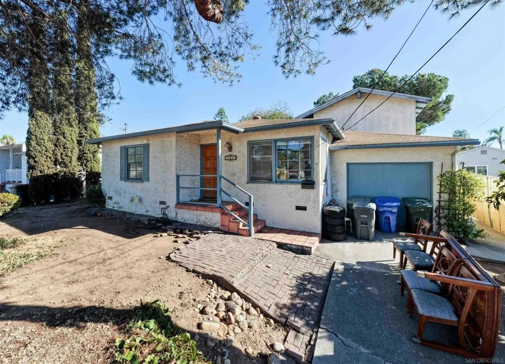 Unit for sale at 7207 Berkeley Dr., La Mesa, CA 91942
