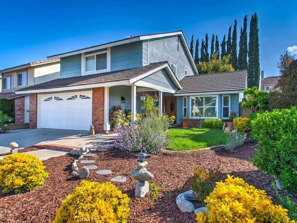 Unit for sale at 25865 Greenhill, Lake Forest, CA 92630