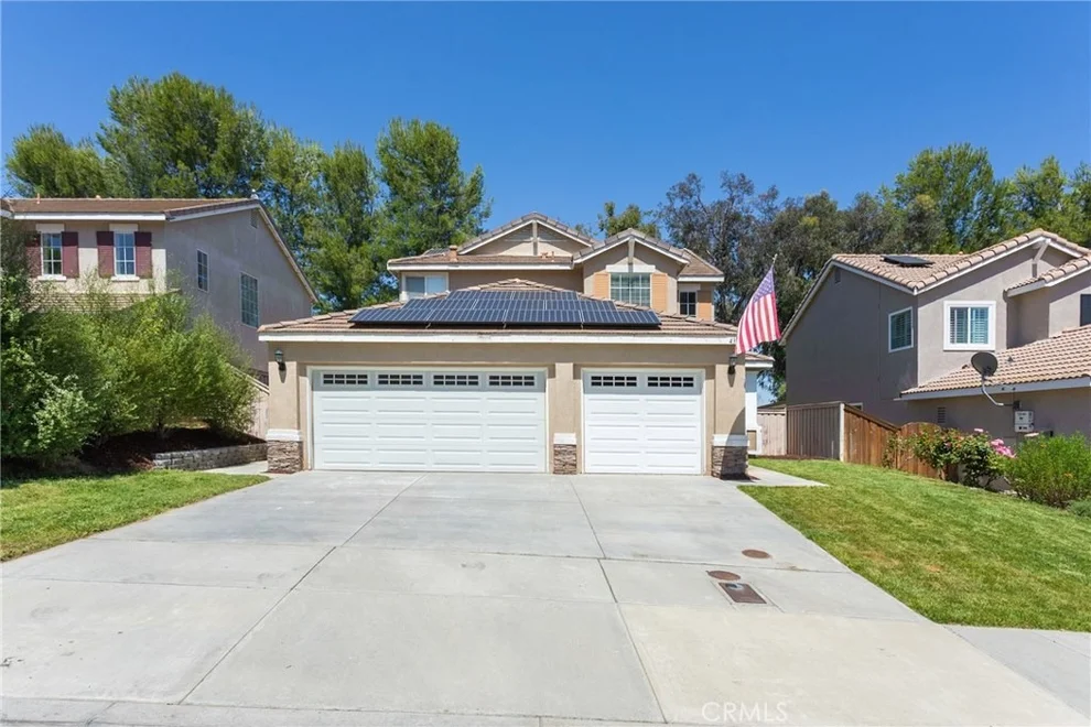 Unit for sale at 43350 Corte Barbaste, Temecula, CA 92592