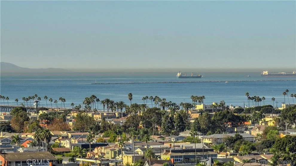 Unit for sale at 1709 Bolsa, Seal Beach, CA 90740
