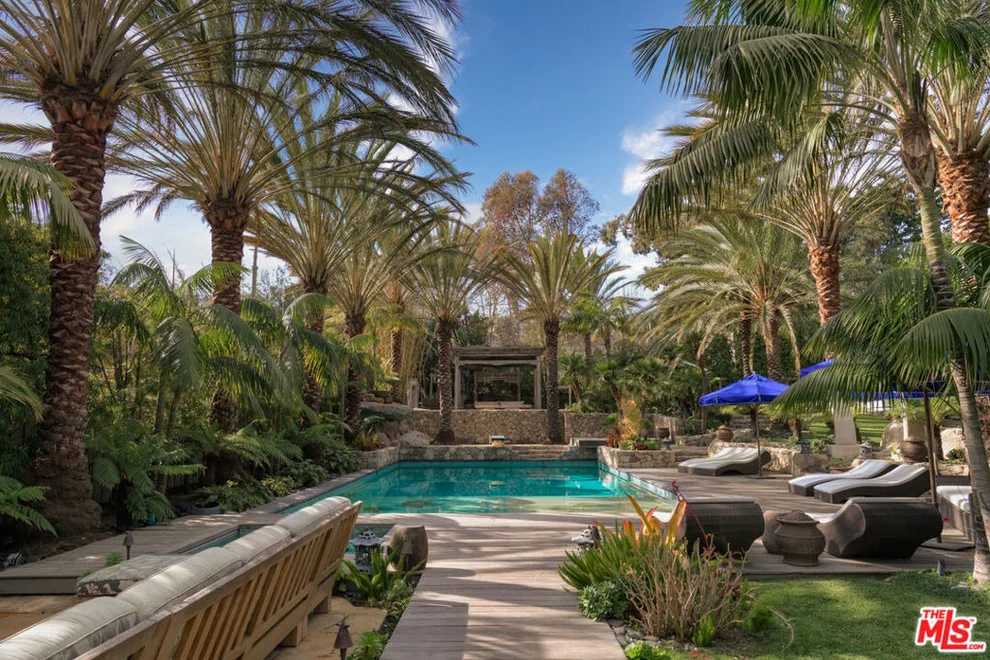 Unit for sale at 7059 Fernhill Drive, Malibu, CA 90265