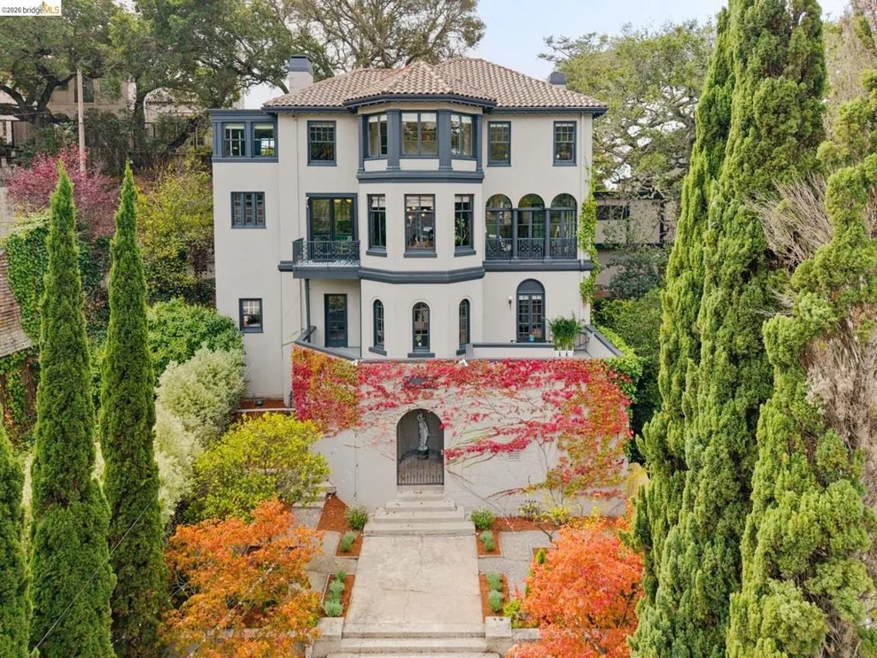 Unit for sale at 20 Oak Ridge Rd, Berkeley, CA 94705