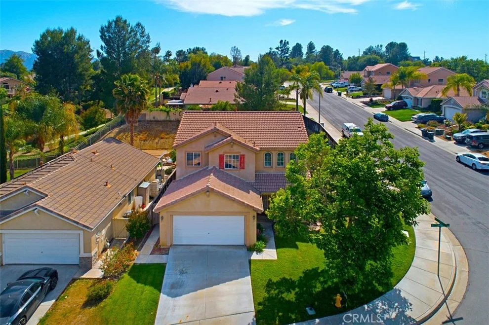 Unit for sale at 43325 Corte Barbaste, Temecula, CA 92592