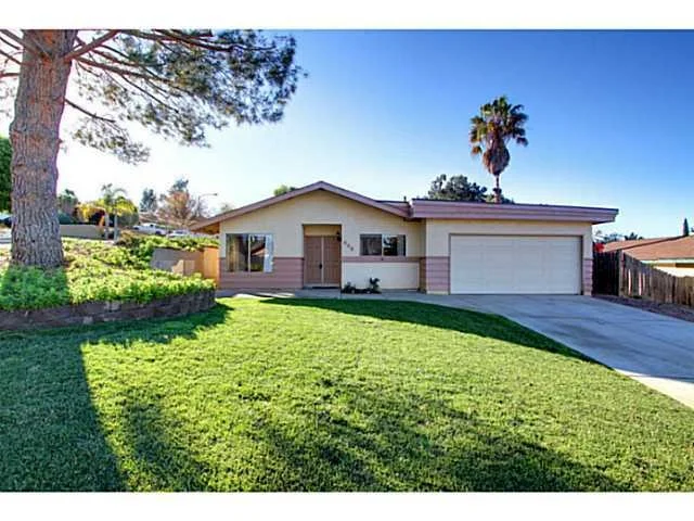 Unit for sale at 433 E Aviation Road, Fallbrook, CA 92028