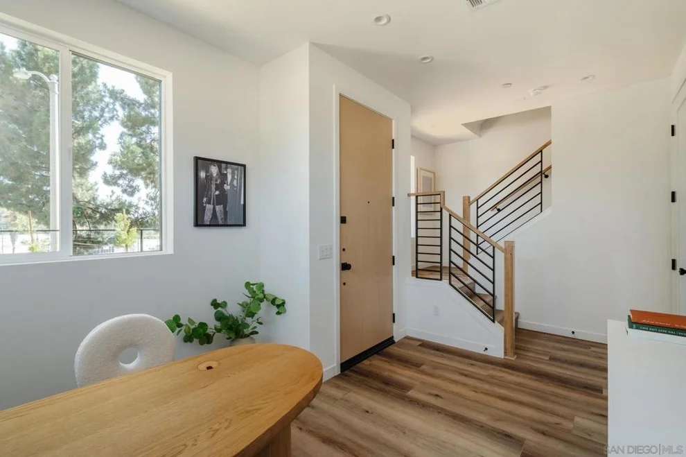 Unit for sale at 3860 N Riley Ln, Los Angeles, CA 90065