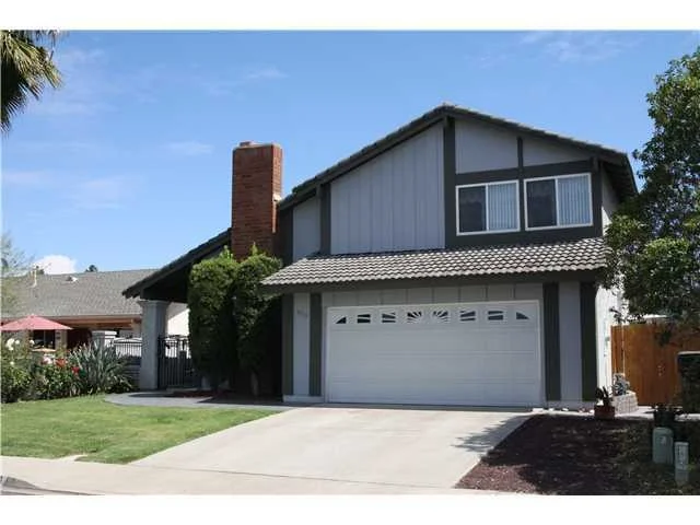 Unit for sale at 5753 Avenida Circo, San Diego, CA 92124