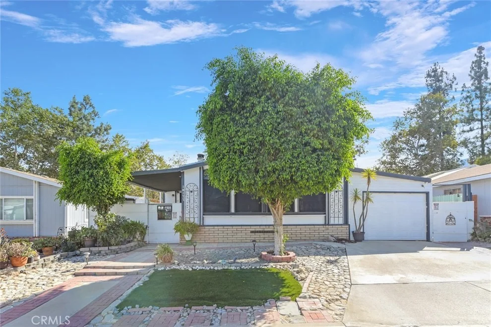 Unit for sale at 10177 Wrangler, Corona, CA 92883