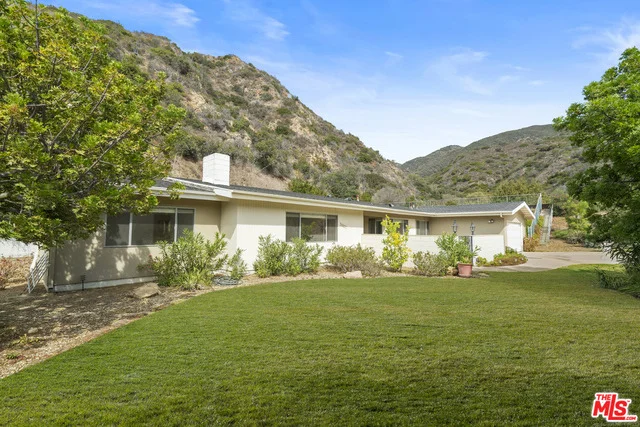 Unit for sale at 30607 LA SONORA Drive, Malibu, CA 90265