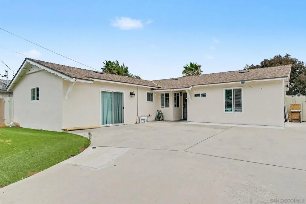 Unit for sale at 8032 poplin Drive, Santee, CA 92071