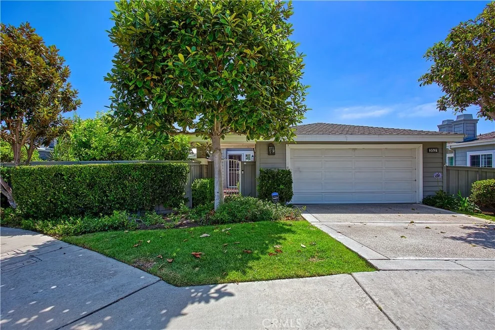 Unit for sale at 3521 Lilac Avenue, Corona Del Mar, CA 92625