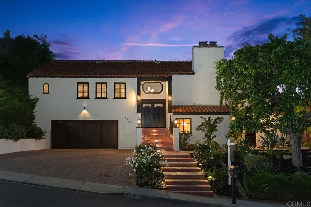 Unit for sale at 6829 Corintia Street, Carlsbad, CA 92009