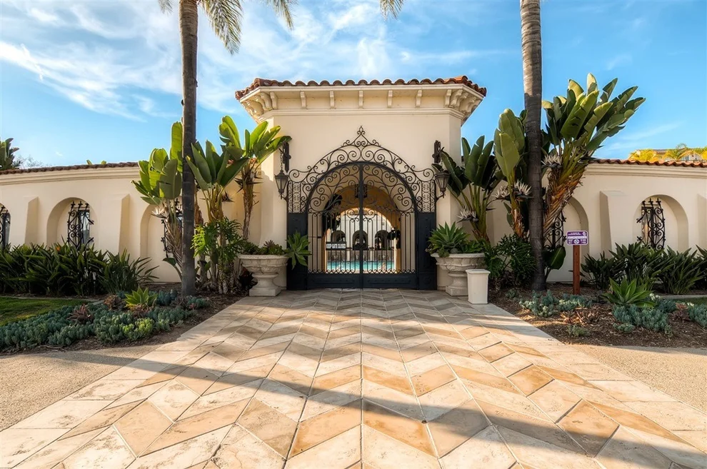 Unit for sale at 934 Bryce Canyon Avenue, Chula Vista, CA 91914