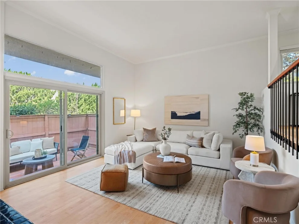 Unit for sale at 11260 Overland Avenue, Culver City, CA 90230