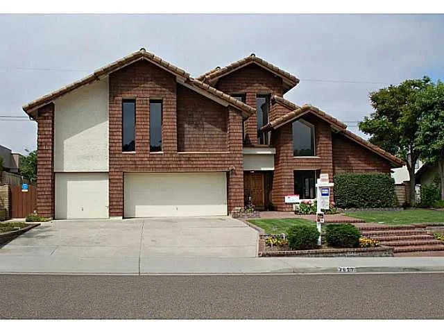 Unit for sale at 7627 Rustico Drive, Carlsbad, CA 92009