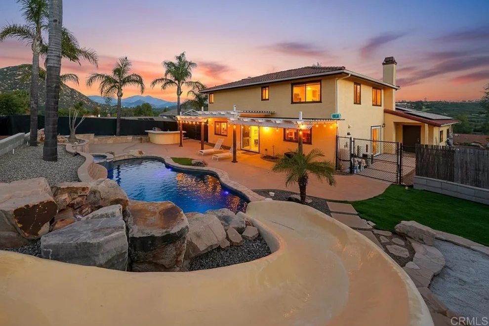 Unit for sale at 24946 Abalar Way, Ramona, CA 92065