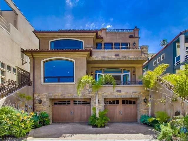 Unit for sale at 947 S Coast Boulevard, La Jolla, CA 92037