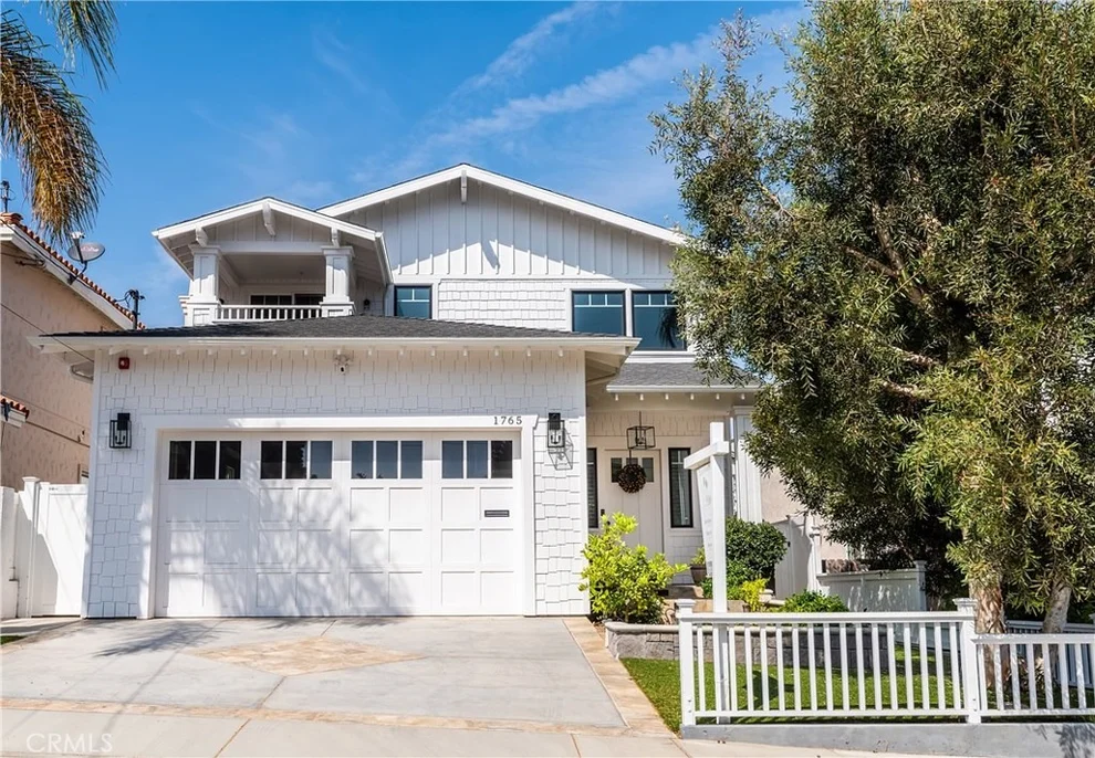Unit for sale at 1765 Voorhees Avenue, Manhattan Beach, CA 90266
