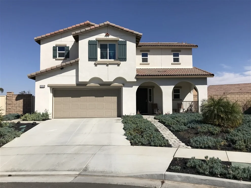 Unit for sale at 28364 Merced Ranch Ct, Murrieta, CA 92563