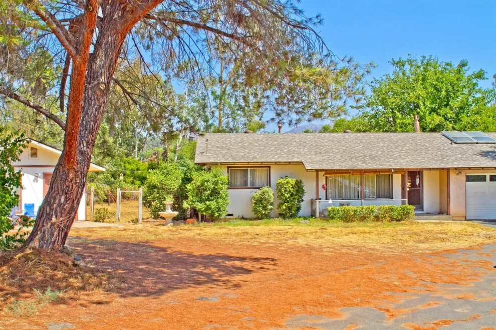 Unit for sale at 10579 Oak Creek Drive, Lakeside, CA 92040