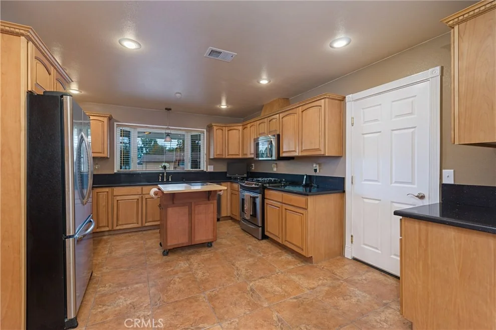 Unit for sale at 1541 Kenneth Drive, North Tustin, CA 92705