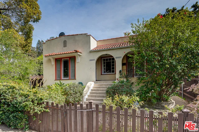 Unit for sale at 1642 MORTON Avenue, Los Angeles, CA 90026