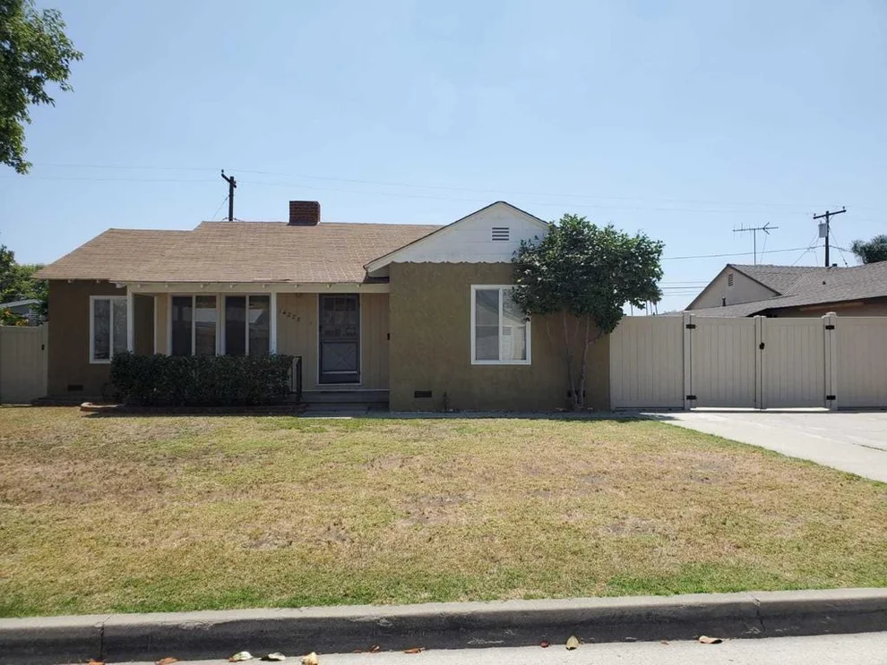 Unit for sale at 14228 Oval Drive, Whittier, CA 90604