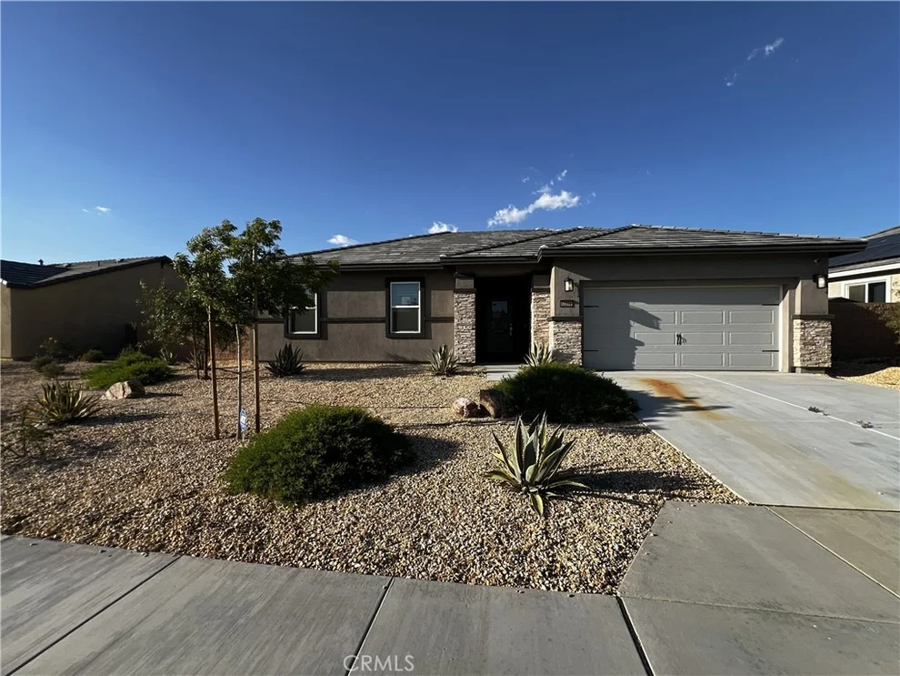 Unit for sale at 12274 Ranchito, Victorville, CA 92392
