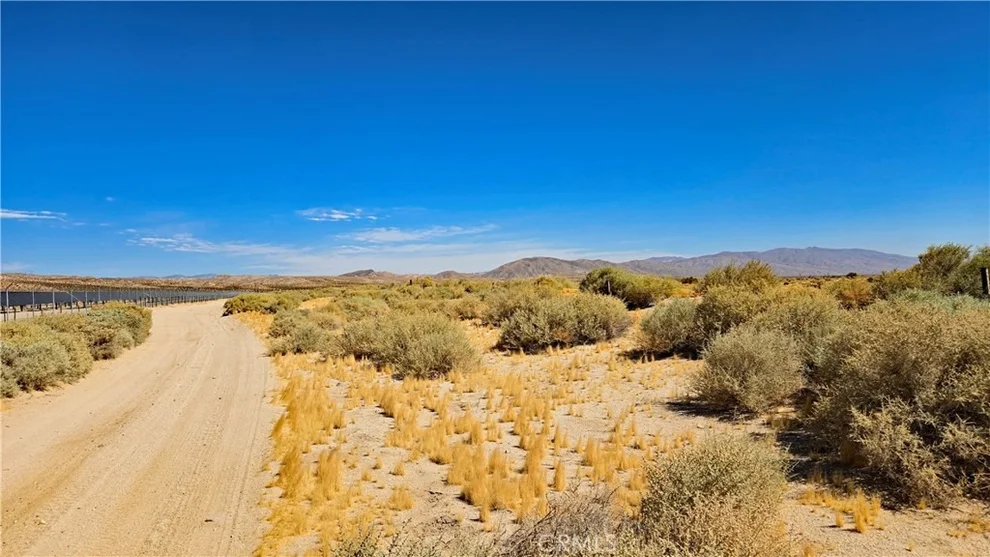 Unit for sale at 0 Cholla Rd near Munsey Rd, Cantil, CA 93519