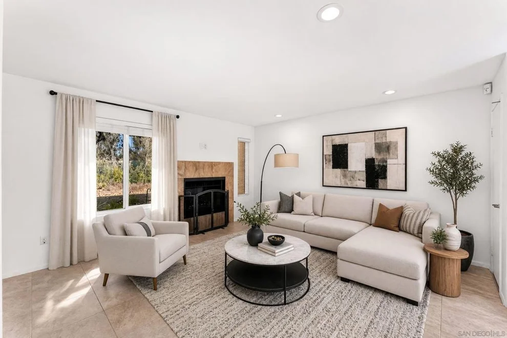 Unit for sale at 10377 Crosscreek, San Diego, CA 92131