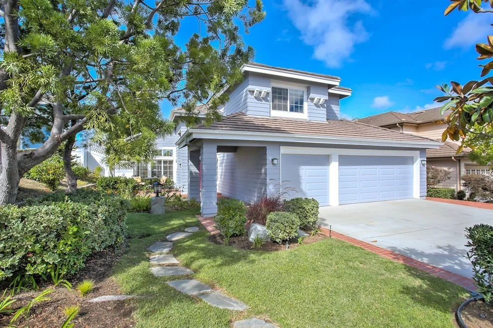 Unit for sale at 568 CREST DRIVE, Encinitas, CA 92024